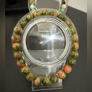 Elegant Green and Pink Beaded Bracelet